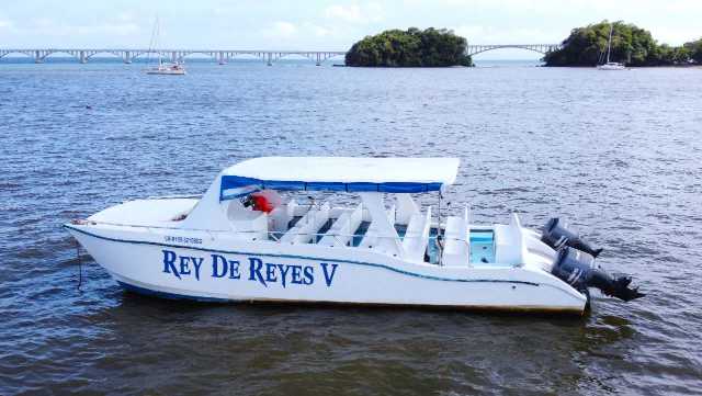 Private Catamaran Saman Bay  Rey De Reyes V